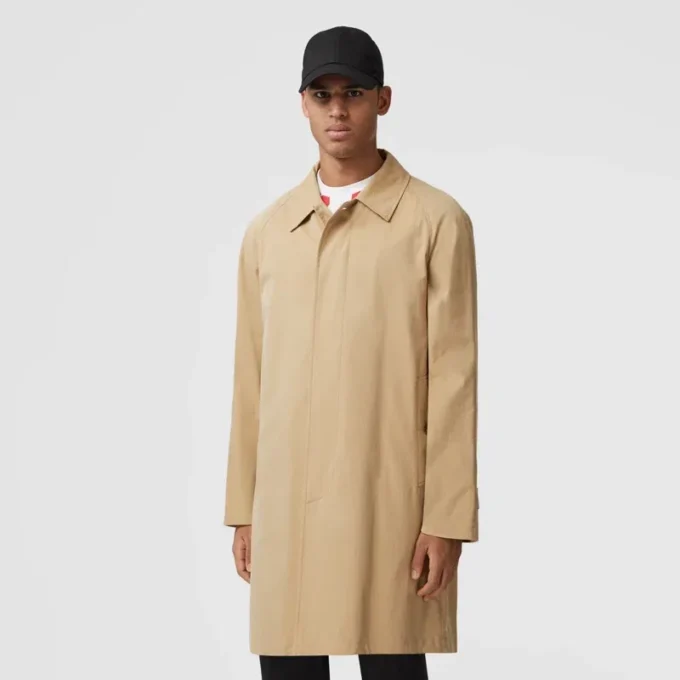 Abrigo tipo Car Coat ligero de largo medio Abrigo tipo Car Coat ligero de largo medio