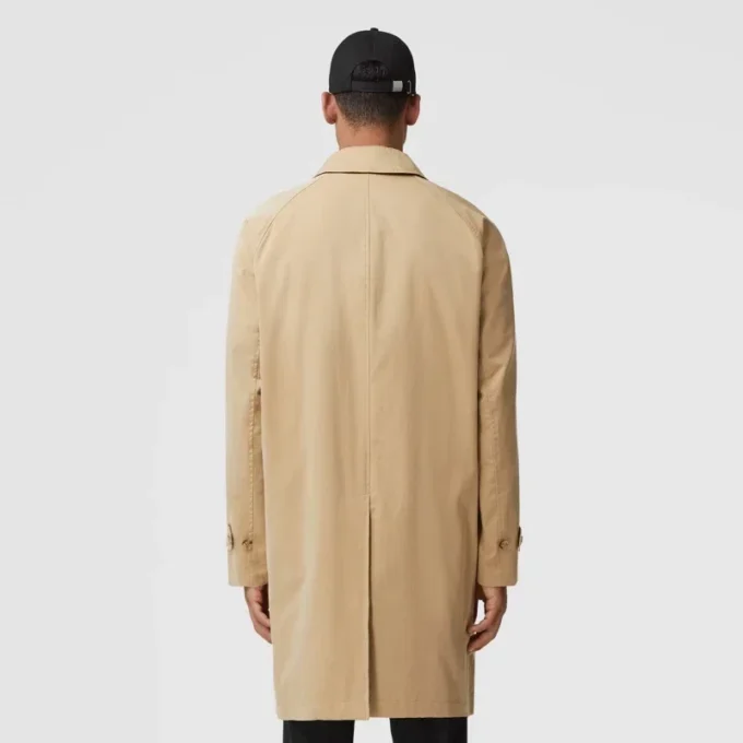 Abrigo tipo Car Coat ligero de largo medio Abrigo tipo Car Coat ligero de largo medio