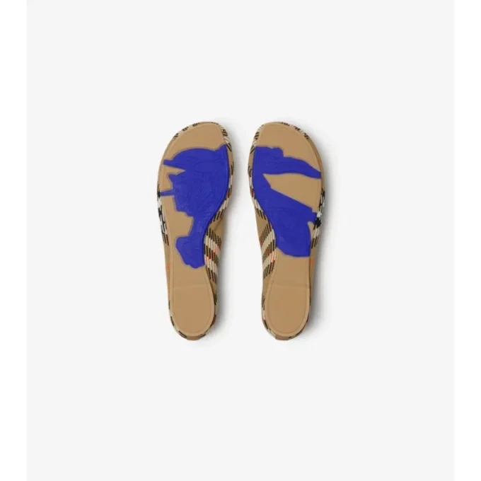 Bailarinas para bebé de punto con estampado de cuadros Bailarinas para bebé de punto con estampado de cuadros