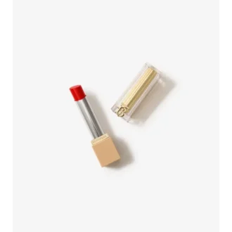 Barra de labios Burberry Brit Shine – el rojo n.º 106
