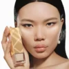 Base de maquillaje Ultimate Glow – 10 Fair Warm