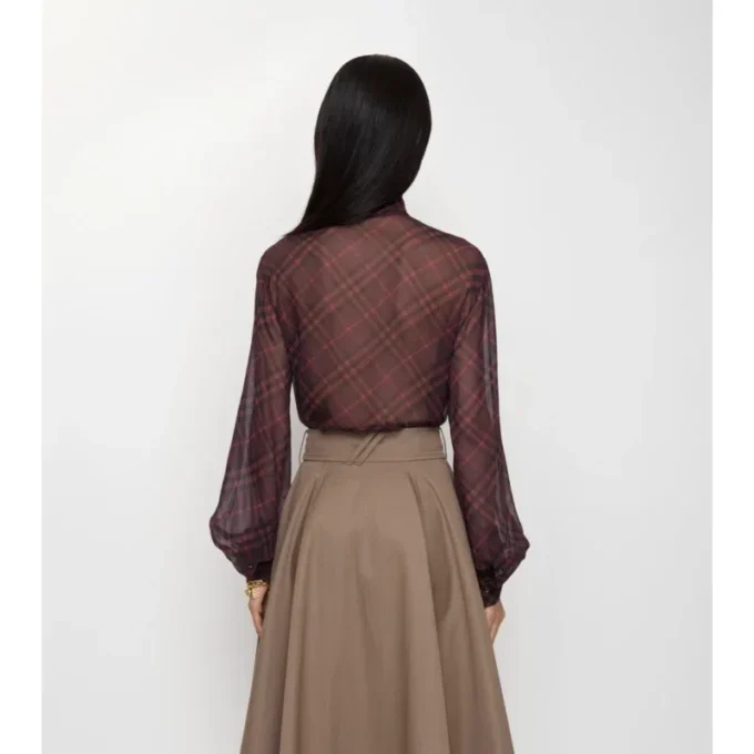Blusa de seda con estampado de cuadros Blusa de seda con estampado de cuadros