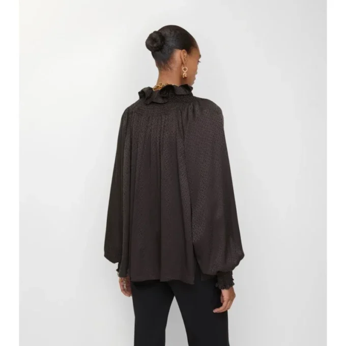 Blusa de seda geométrica Blusa de seda geométrica