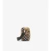 Bolso bandolera pequeño con estampado de cuadros Bolso bandolera pequeño con estampado de cuadros