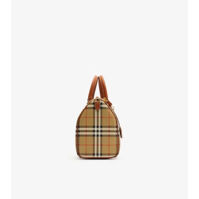 Bolso tipo boliche mediano a cuadros Bolso tipo boliche mediano a cuadros