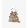 Bolso tipo cubo con estampado de cuadros pequeños Bolso tipo cubo con estampado de cuadros pequeños