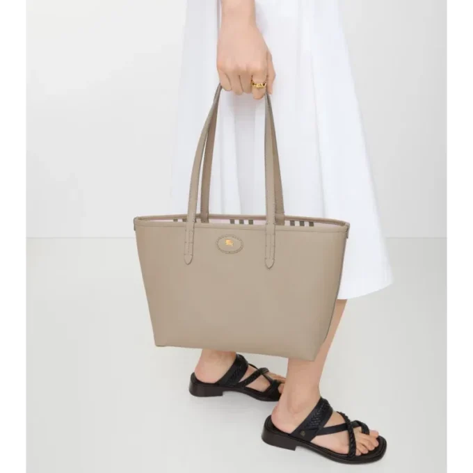 Bolso tote Bloomsbury reversible pequeño Bolso tote Bloomsbury reversible pequeño