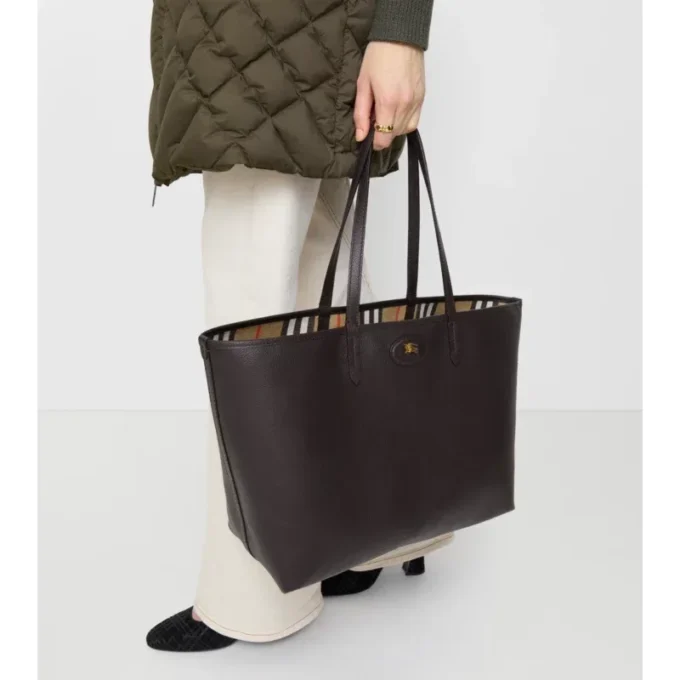 Bolso tote reversible Bloomsbury mediano Bolso tote reversible Bloomsbury mediano