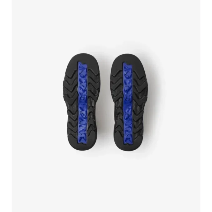 Botas Chelsea bajas de cuero tipo creeper Botas Chelsea bajas de cuero tipo creeper