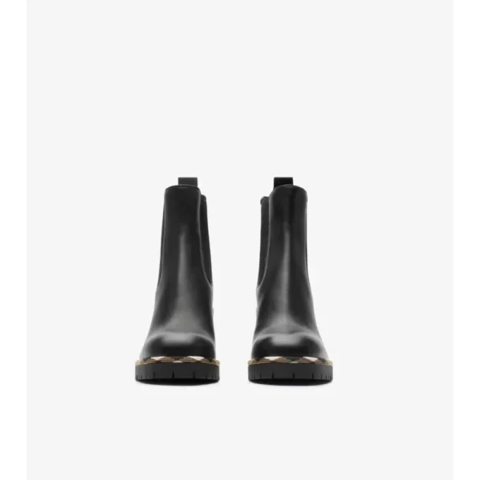 Botas Chelsea con tacón de grava de cuero Botas Chelsea con tacón de grava de cuero