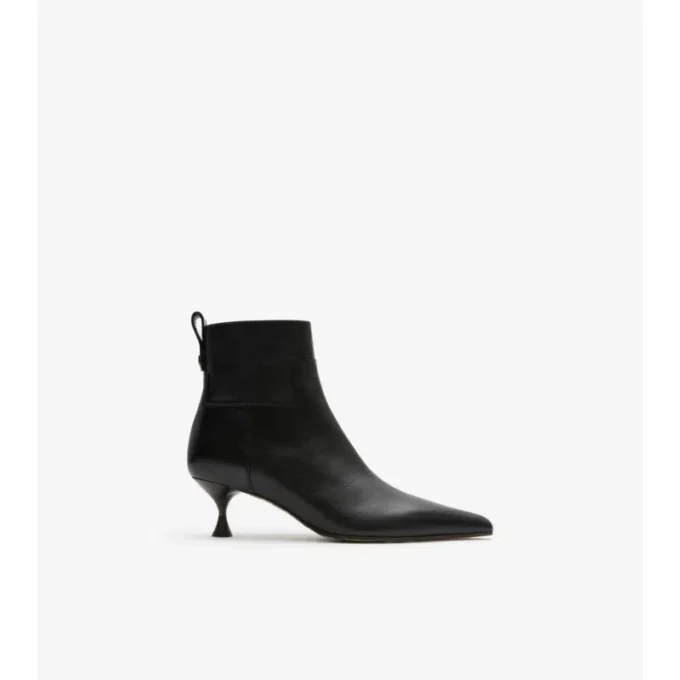 Botas de cuero Cameo Botas de cuero Cameo