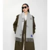 Bufanda reversible de cachemira con estampado EKD Check