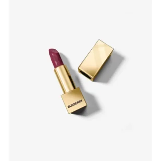 Burberry Kisses – Ciruela brillante n.º 101 Burberry Kisses – Ciruela brillante n.º 101