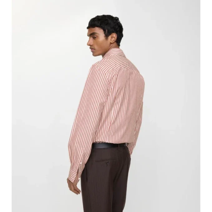Camisa de algodón a rayas de corte entallado