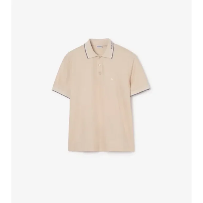 Camisas de algodón con logotipo en el cuello Camisas de algodón con logotipo en el cuello