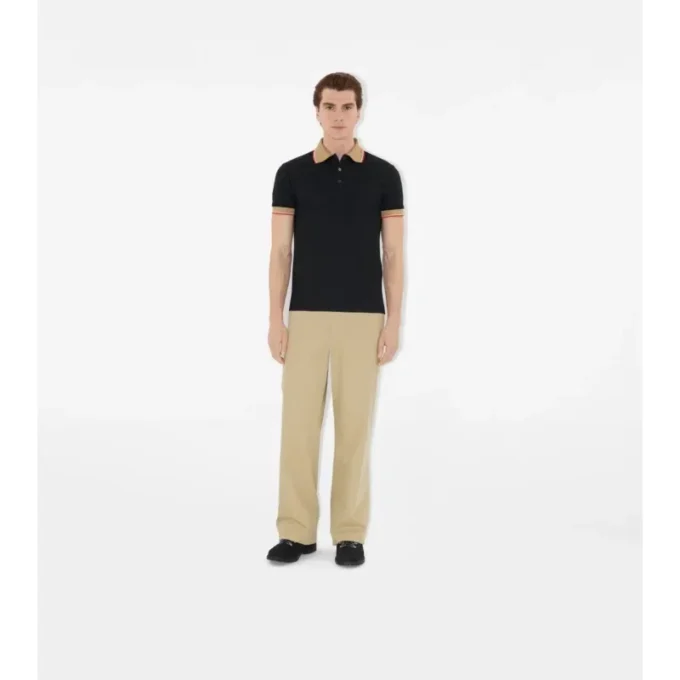 Camisas de algodón con logotipo en el cuello Camisas de algodón con logotipo en el cuello
