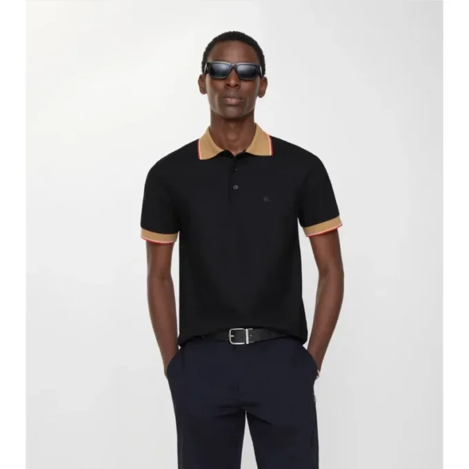 Camisas de algodón con logotipo en el cuello Camisas de algodón con logotipo en el cuello