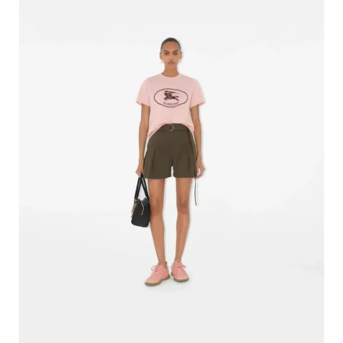 Camiseta de algodón con el sello del caballero