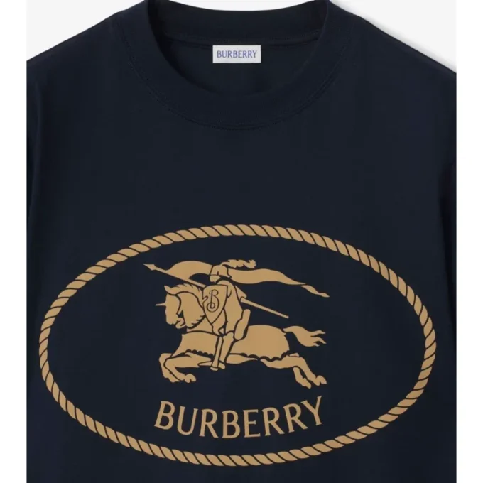 Camiseta de algodón con estampado de caballero Camiseta de algodón con estampado de caballero