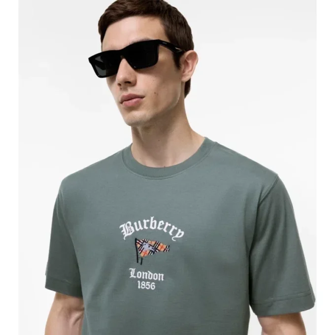 Camiseta de algodón con estampado de cuadros Camiseta de algodón con estampado de cuadros