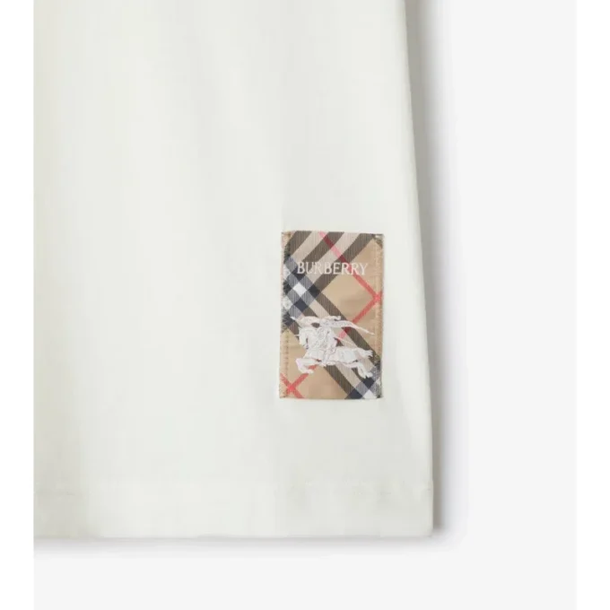 Camiseta de algodón con etiqueta de cuadros