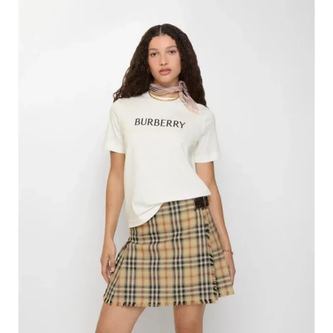 Camiseta de algodón con logotipo Camiseta de algodón con logotipo