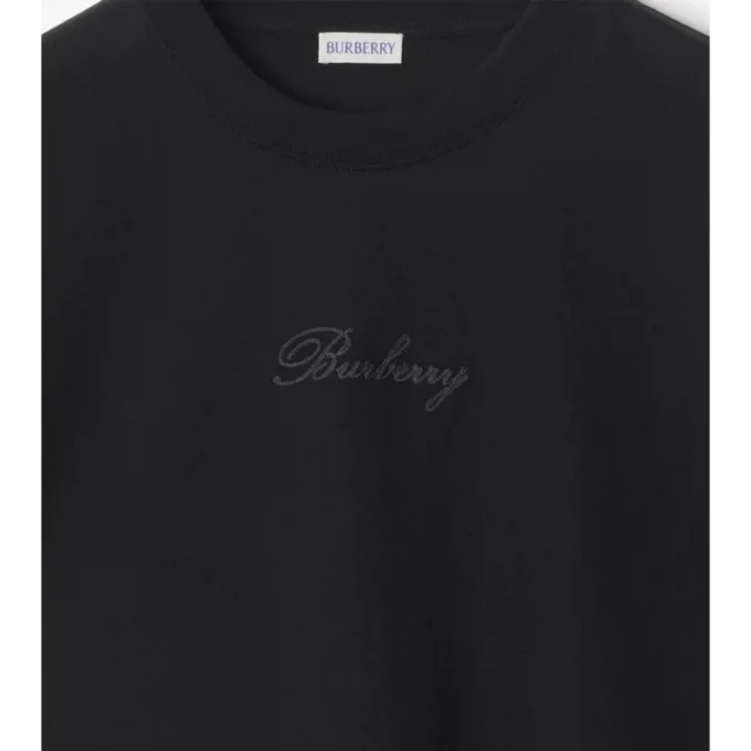 Camiseta de algodón con logotipo cursivo y estampado de cuadros