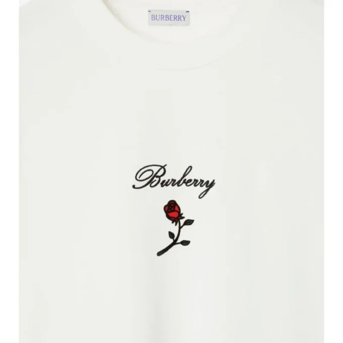 Camiseta de algodón con rosas Camiseta de algodón con rosas
