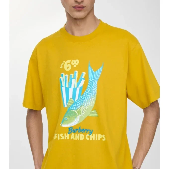 Camiseta de algodón «Fish and Chips» Camiseta de algodón «Fish and Chips»