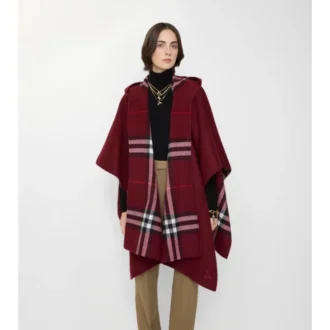 Capa con capucha de cachemira