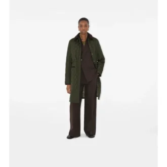 Car Coat de nylon acolchado de largo medio