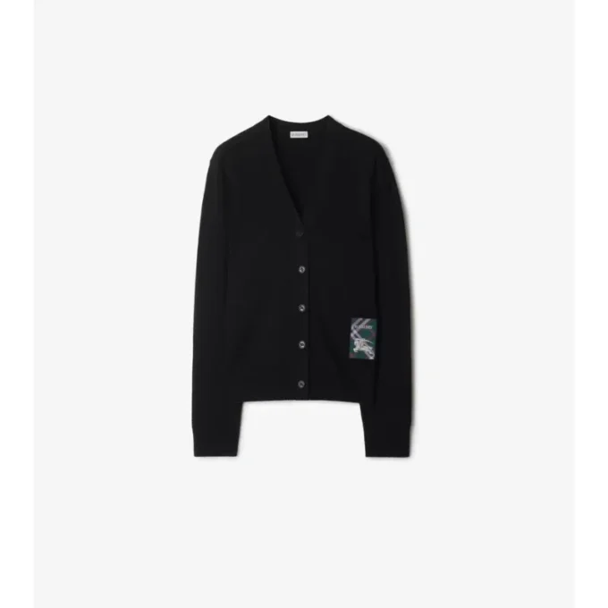 Cardigan de lana con etiqueta de cuadros Cardigan de lana con etiqueta de cuadros