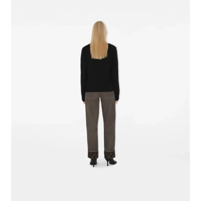Cardigan de lana con etiqueta de cuadros Cardigan de lana con etiqueta de cuadros