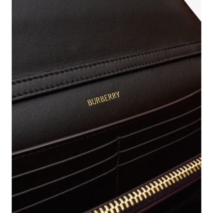 Cartera con correa de cadena Highlands Cartera con correa de cadena Highlands