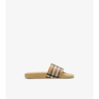 Chanclas con estampado de cuadros