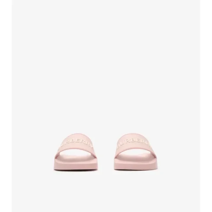 Chanclas con logotipo