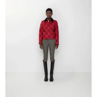 Chaqueta acolchada de algodón a cuadros de corte corto