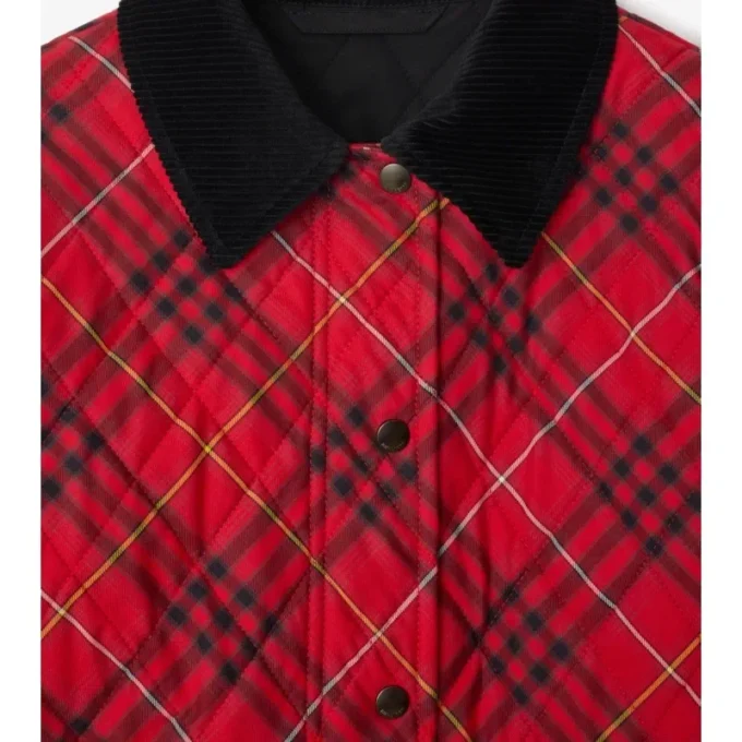 Chaqueta acolchada de algodón a cuadros de corte corto