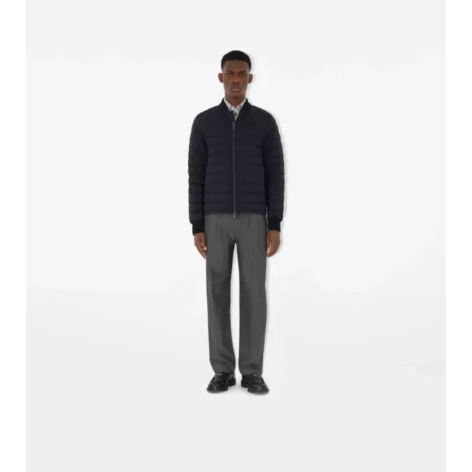 Chaqueta acolchada de nylon Chaqueta acolchada de nylon