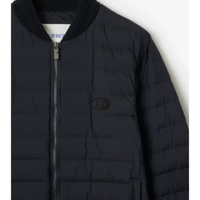 Chaqueta acolchada de nylon Chaqueta acolchada de nylon