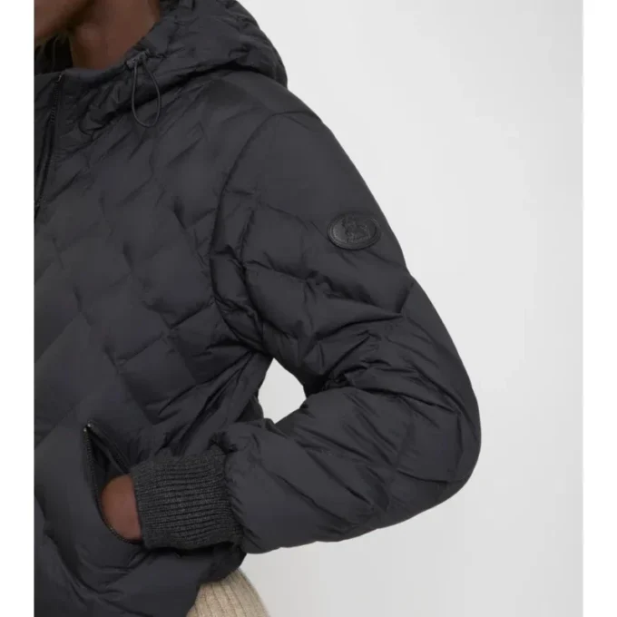 Chaqueta acolchada Delley de nailon con costuras en forma de cuadros Chaqueta acolchada Delley de nailon con costuras en forma de cuadros