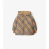 Chaqueta acolchada reversible de nailon con estampado de cuadros Chaqueta acolchada reversible de nailon con estampado de cuadros