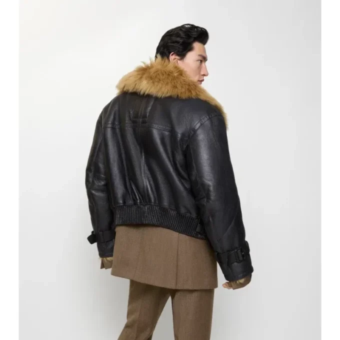 Chaqueta aviador corta de piel de oveja Chaqueta aviador corta de piel de oveja