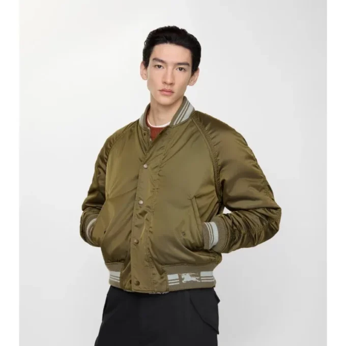 Chaqueta bomber reversible de nailon Chaqueta bomber reversible de nailon