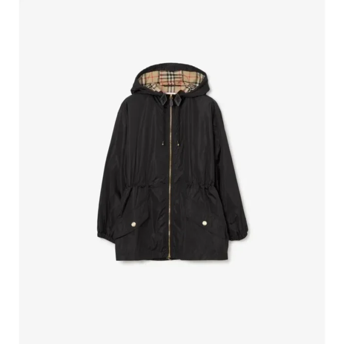 Chaqueta con capucha de nailon Chaqueta con capucha de nailon