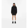 Chaqueta corta con capucha de nylon
