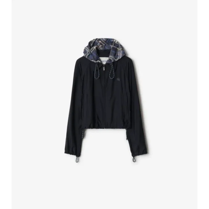 Chaqueta corta con capucha Newcott