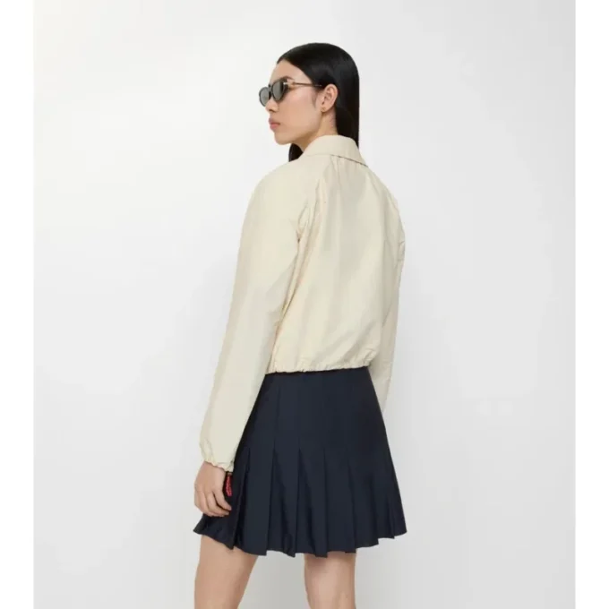 Chaqueta corta con capucha Newcott