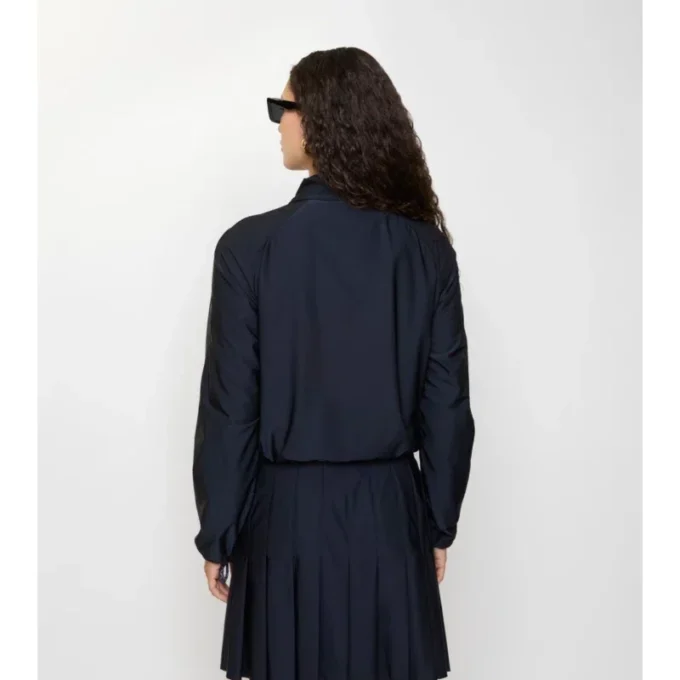 Chaqueta corta con capucha Newcott