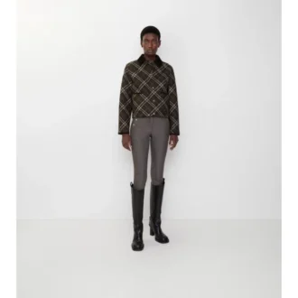 Chaqueta corta de algodón acolchado con estampado de cuadros